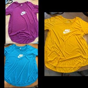 Bundle of 3 Men's Nike Loose Fitted T-Shirts